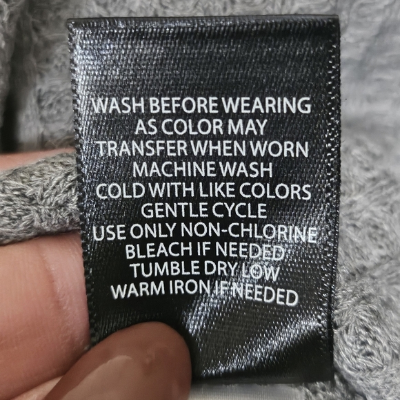 Torrid Gray Women's Ribbed Knit V-Neck Tunic Top Long Sleeve Flattering Fit sz1X - Picture 14 of 15